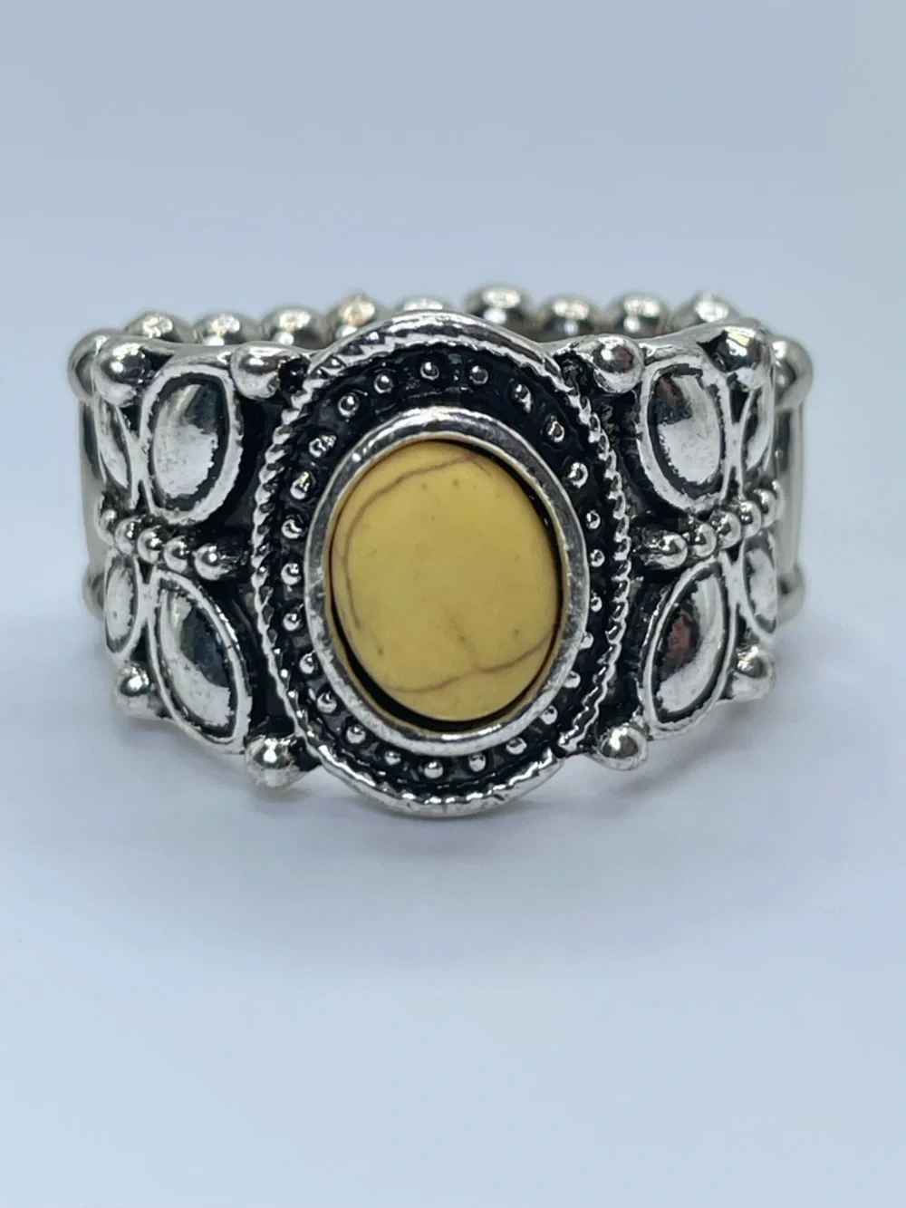 Silver Tone Yellow Howlite Stretch Ring Boho Statement